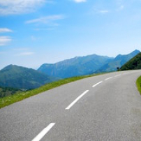 Droit dans l Droit dans l'Aubisque • <a style="font-size:0.8em;" href="http://www.flickr.com/photos/97706845@N04/24354116655/" target="_blank">View on Flickr</a>