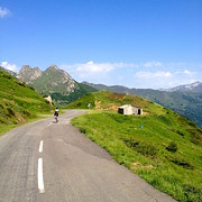 La cabane sur le chien La cabane sur le chien • <a style="font-size:0.8em;" href="http://www.flickr.com/photos/97706845@N04/24271655861/" target="_blank">View on Flickr</a>