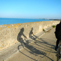 Ombres sur la mer Ombres sur la mer • <a style="font-size:0.8em;" href="http://www.flickr.com/photos/97706845@N04/11399719963/" target="_blank">View on Flickr</a>