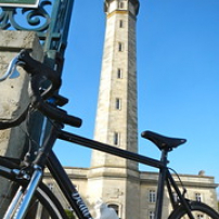 Le vélo dans le phare Le vélo dans le phare • <a style="font-size:0.8em;" href="http://www.flickr.com/photos/97706845@N04/11399767354/" target="_blank">View on Flickr</a>