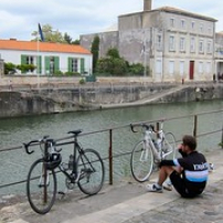 Sang et eau (08/05/14) Sang et eau (08/05/14) • <a style="font-size:0.8em;" href="http://www.flickr.com/photos/97706845@N04/14143344905/" target="_blank">View on Flickr</a>