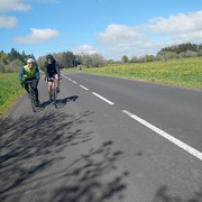 Duo devisant Duo devisant • <a style="font-size:0.8em;" href="http://www.flickr.com/photos/97706845@N04/26983238642/" target="_blank">View on Flickr</a>